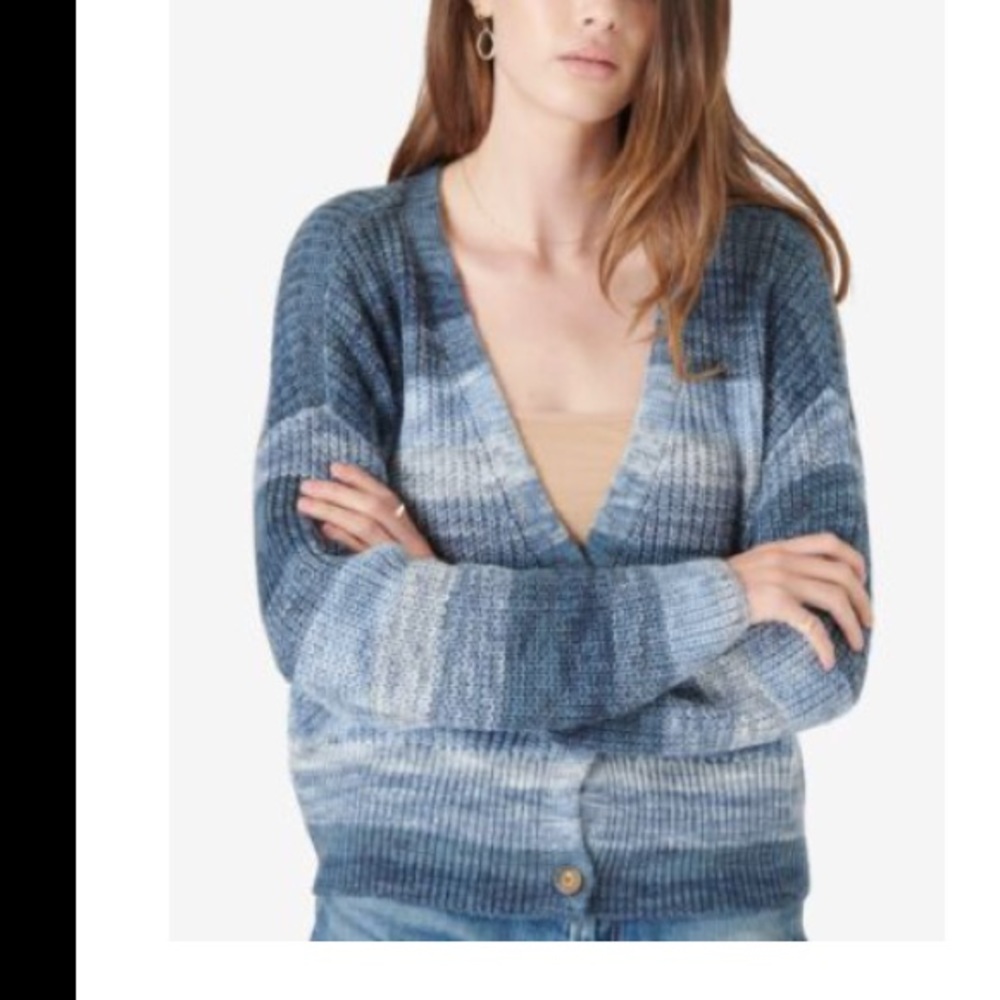Lucky Brand v-neck cardigon